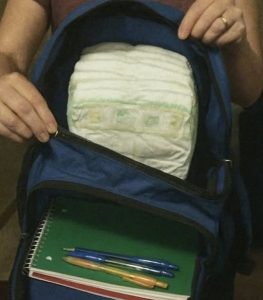 Mi hijastra adulta dejaba basura por toda mi casa y me trataba como una sirvienta — así que le enseñé una lección.